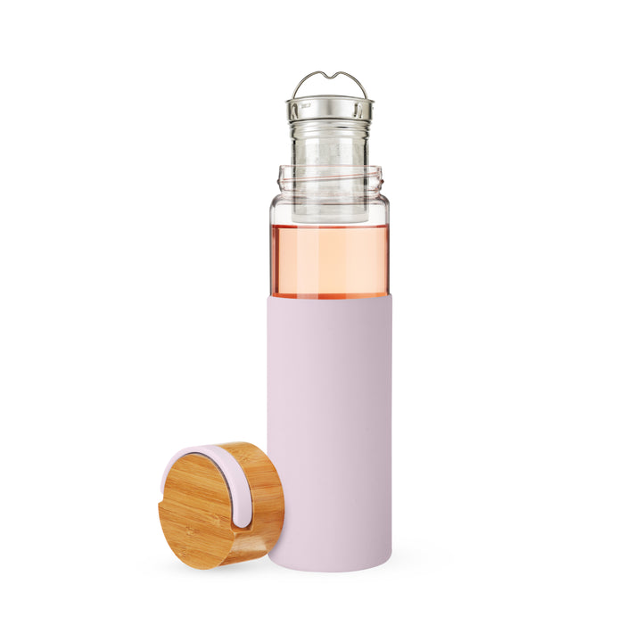 REMOVABLE STAINLESS STEEL LOOSE LEAF TEA INFUSER BASKET - Choose your tea, infuse, and easily clean up after with a removable tea basket that fits right into the top of the infuser. A silicone gasket keeps everything safely sealed.