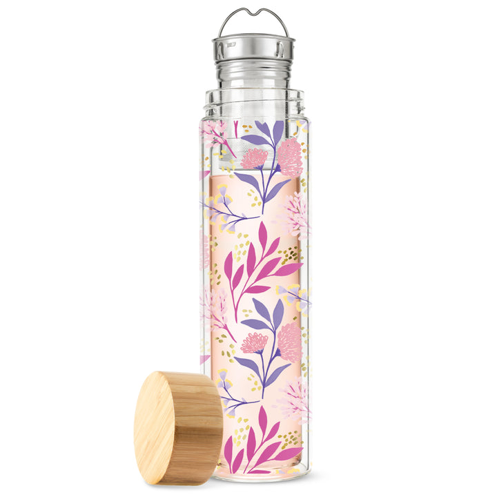 HIGH-QUALITY BOROSILICATE GLASS CONSTRUCTION - The double-walled glass shows off your loose leaf tea in all of its colorful glory, making this a stylish tea accessory. A bamboo lid and stainless steel detachable infuser complete this useful mug.